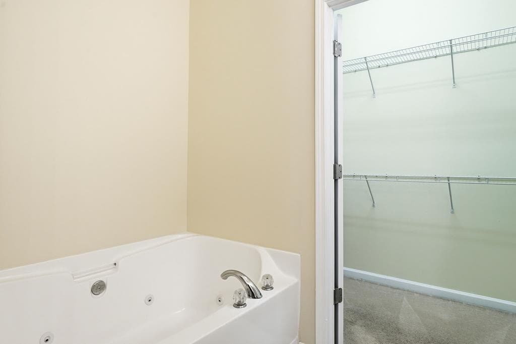 3150 Woodwalk Drive, Atlanta GA 30339 - Photo