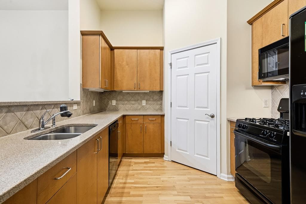 3150 Woodwalk Drive, Atlanta GA 30339 - Photo