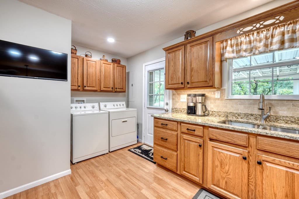 649 Pit Road, Blairsville GA 30512 - Photo