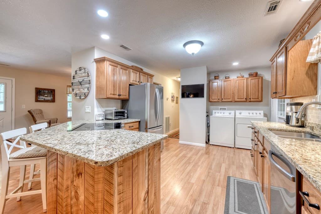 649 Pit Road, Blairsville GA 30512 - Photo
