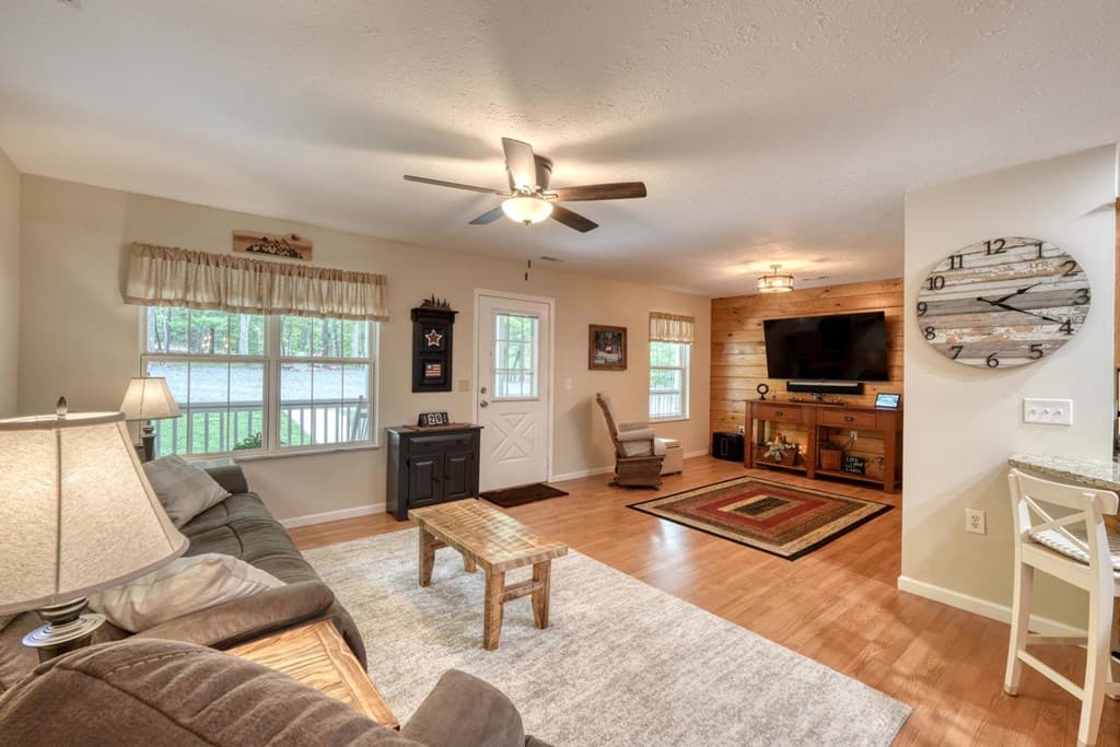 649 Pit Road, Blairsville GA 30512 - Photo