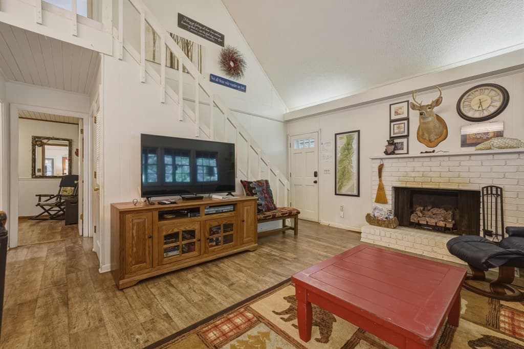53 Laurel Ridge Drive, Ellijay GA 30536 - Photo