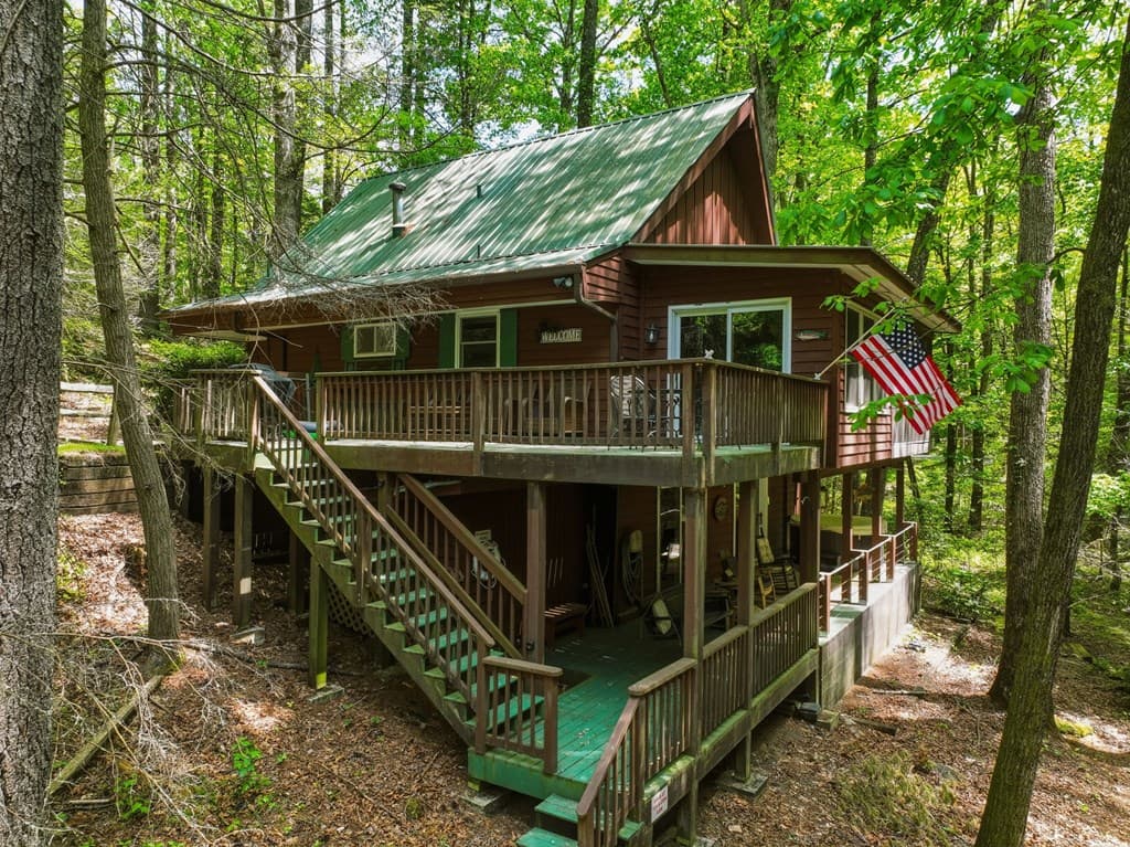 53 Laurel Ridge Drive, Ellijay GA 30536 - Photo