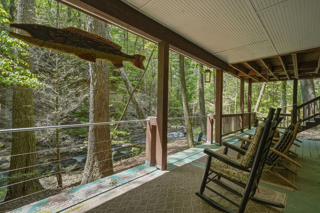 53 Laurel Ridge Drive, Ellijay GA 30536 - Photo