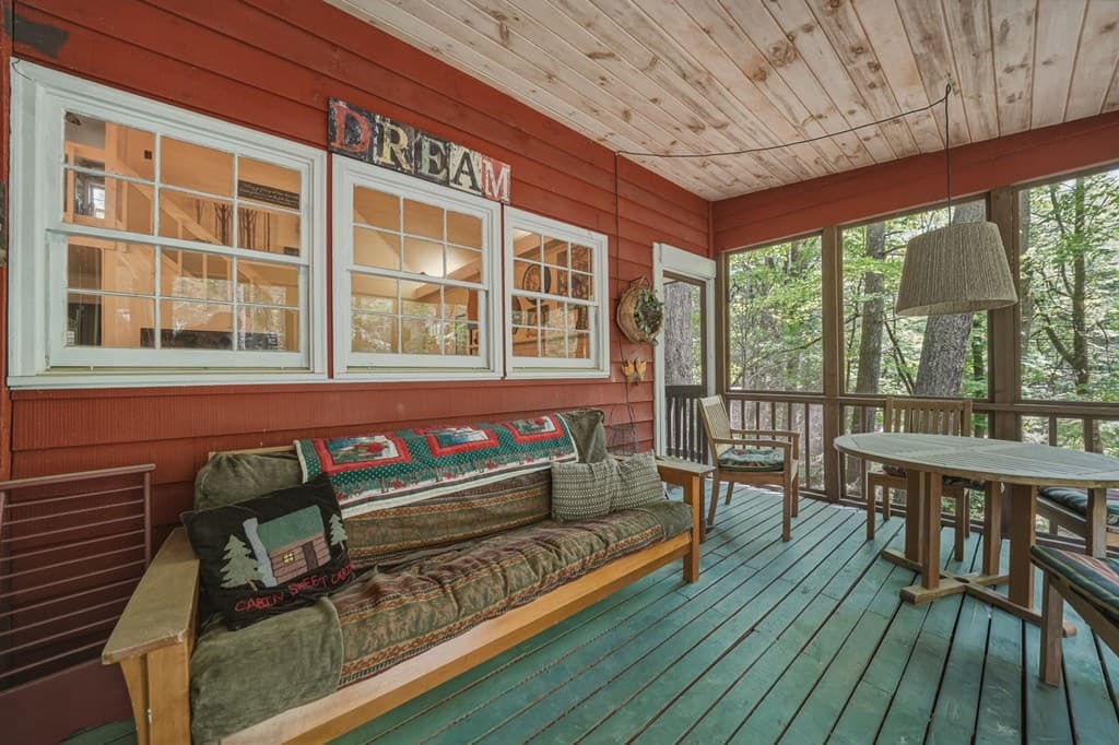 53 Laurel Ridge Drive, Ellijay GA 30536 - Photo