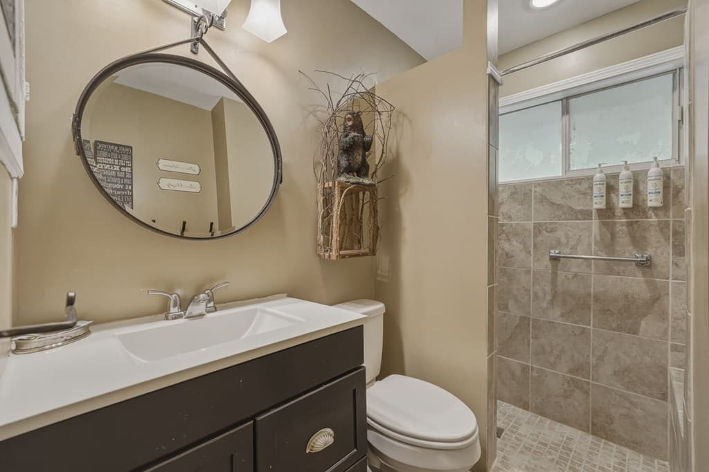 53 Laurel Ridge Drive, Ellijay GA 30536 - Photo