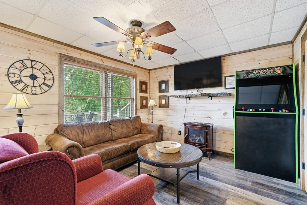 399 Laurel Mountain Road, Blue Ridge GA 30513 - Photo