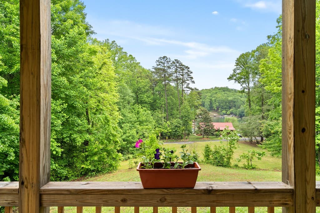 1060 Chatuge Village Circle, Hayesville NC 28904 - Photo
