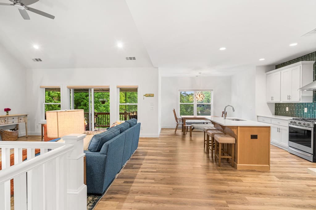 1060 Chatuge Village Circle, Hayesville NC 28904 - Photo