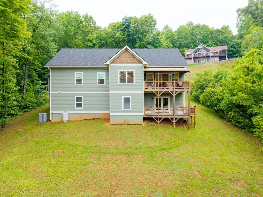 1060 Chatuge Village Circle, Hayesville NC 28904 - Photo