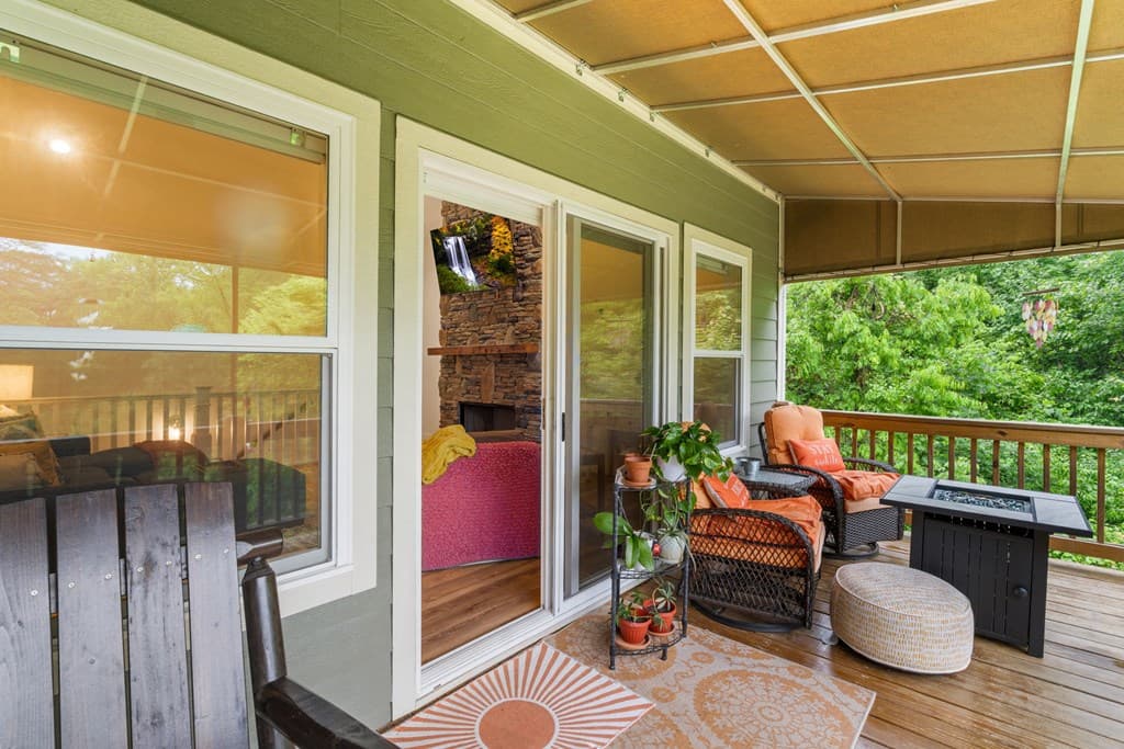 1060 Chatuge Village Circle, Hayesville NC 28904 - Photo