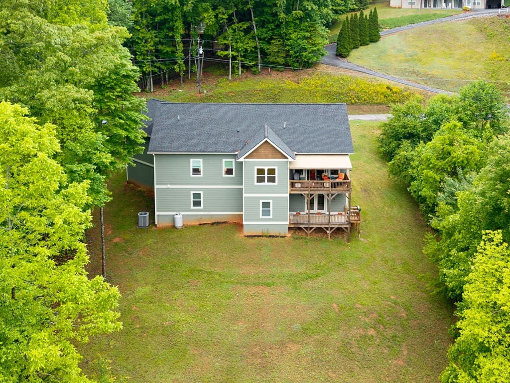 1060 Chatuge Village Circle, Hayesville NC 28904 - Photo