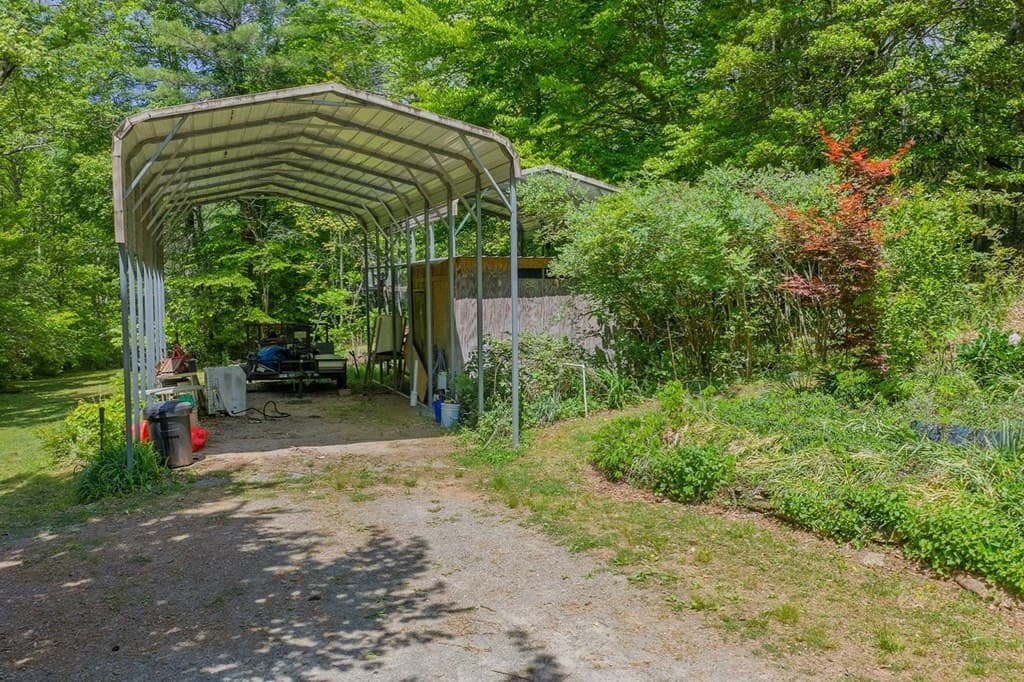 153 January Lane, Ellijay GA 30540 - Photo