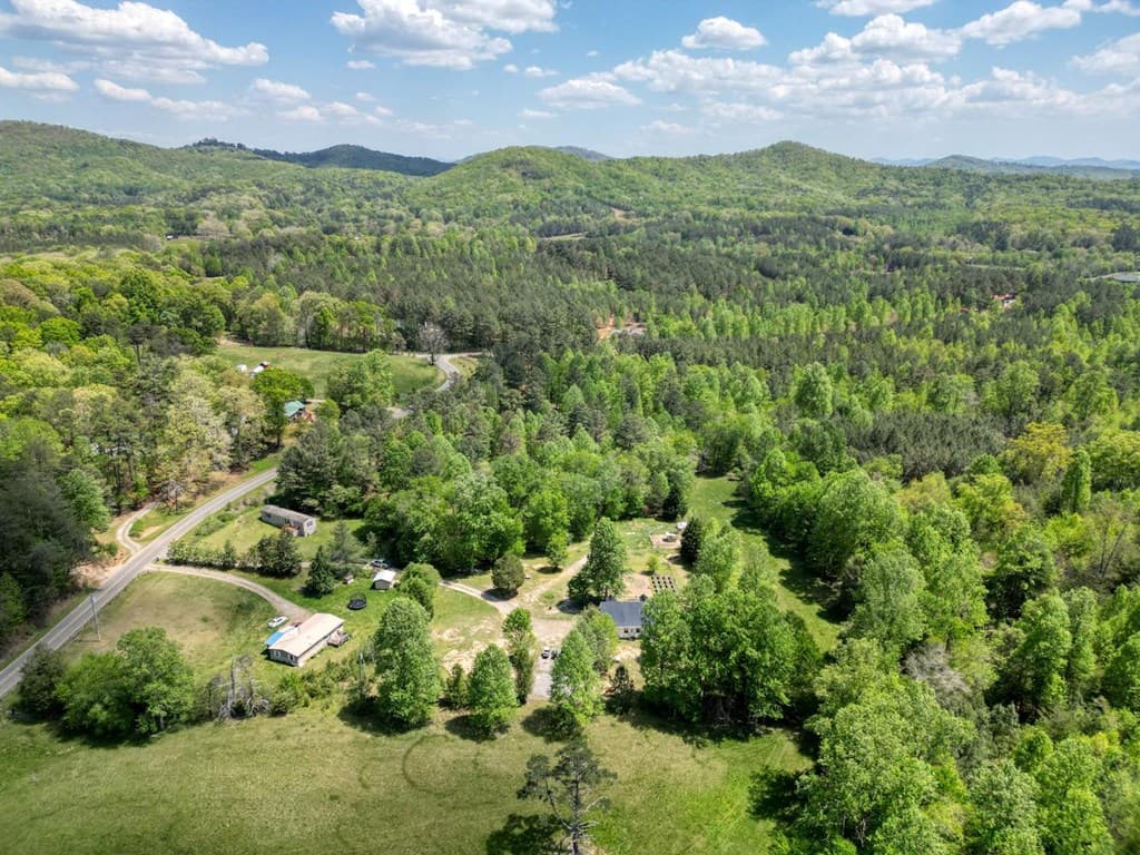 1059 Pleasant Hill Road, Murphy NC 28906 - Photo
