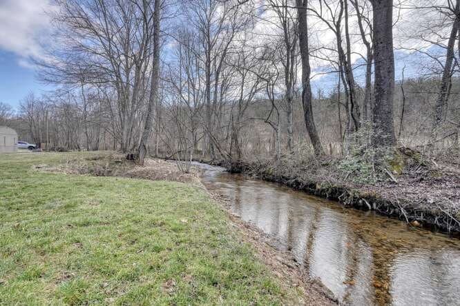 5359 Owltown Road, Blairsville GA 30512 - Photo