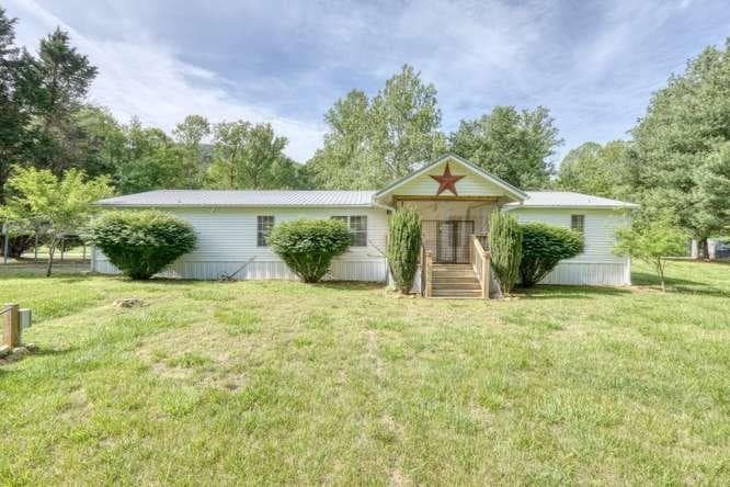 5359 Owltown Road, Blairsville GA 30512 - Photo