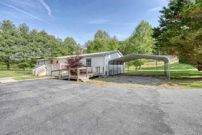 5359 Owltown Road, Blairsville GA 30512 - Primary photo