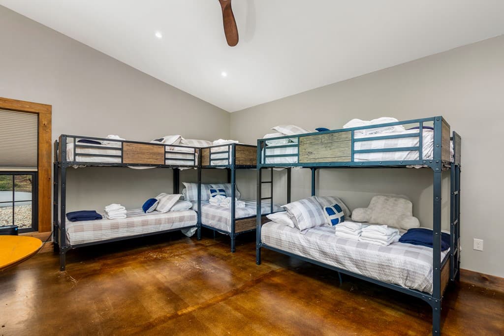 2745 Galloway Road, Blue Ridge GA 30513 - Photo