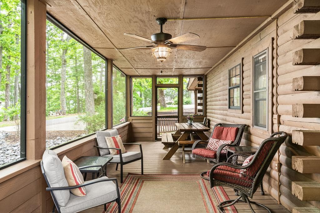 219 Lakeview Dr, Hayesville NC 28904 - Photo