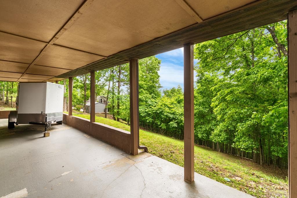 219 Lakeview Dr, Hayesville NC 28904 - Photo