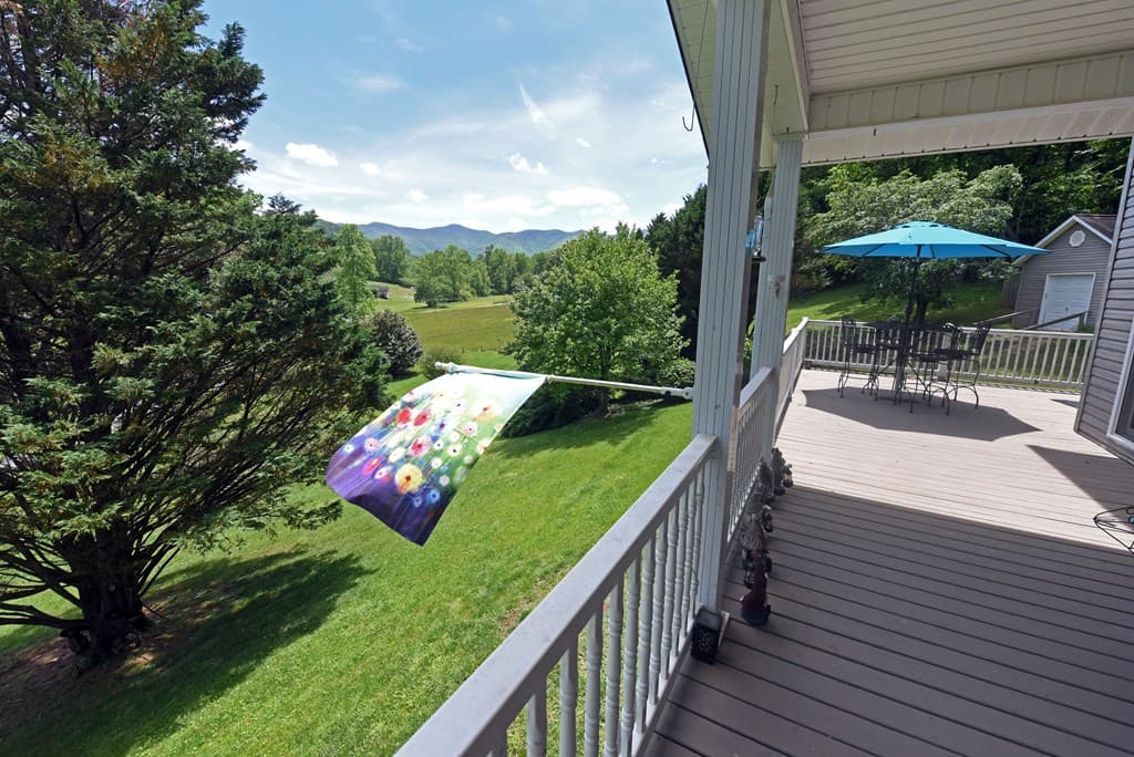 6000 Robinson Road, Young Harris GA 30582 - Photo