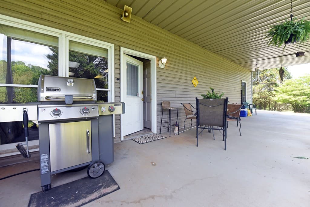 6000 Robinson Road, Young Harris GA 30582 - Photo
