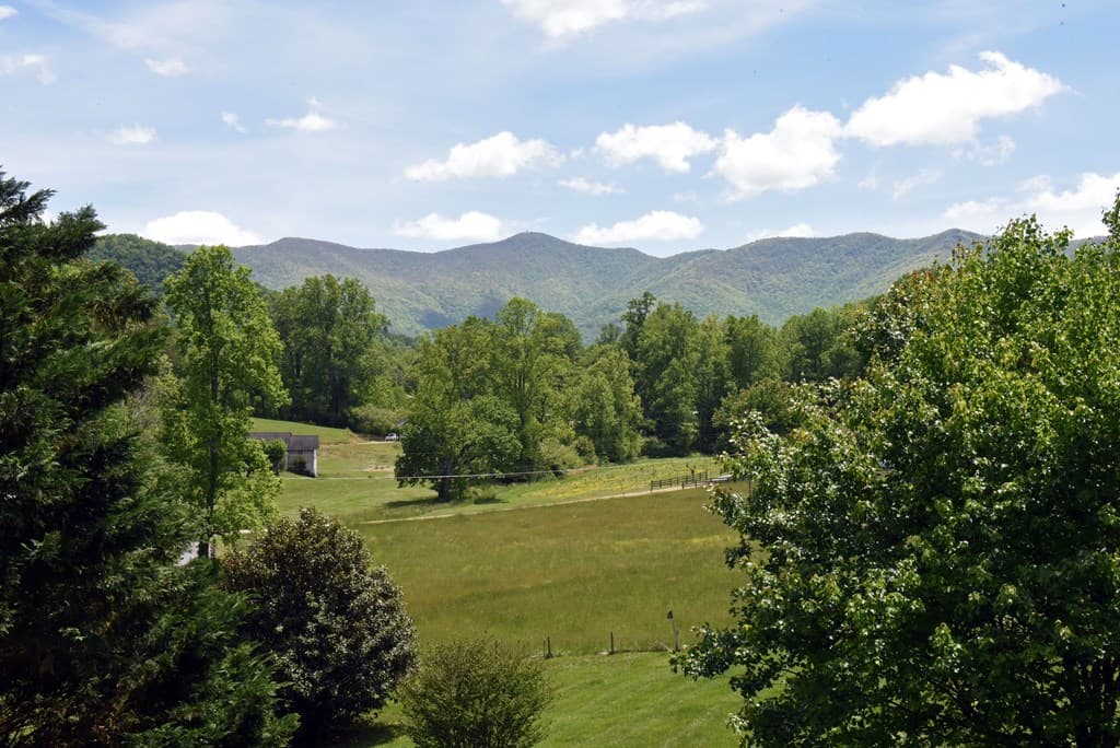 6000 Robinson Road, Young Harris GA 30582 - Photo