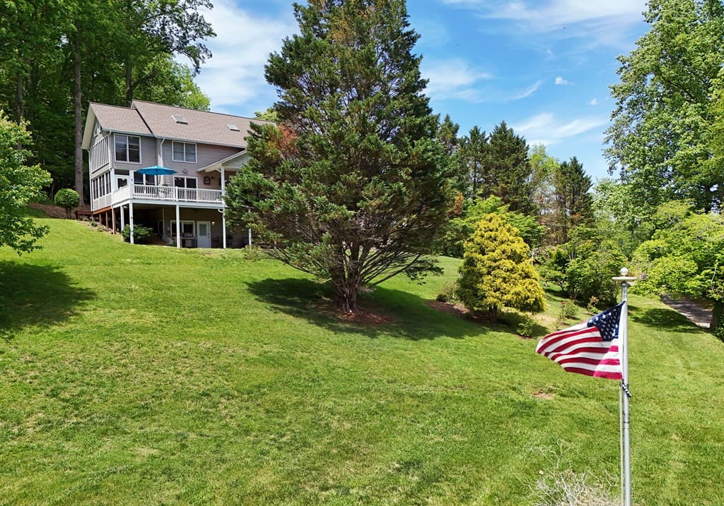 6000 Robinson Road, Young Harris GA 30582 - Photo
