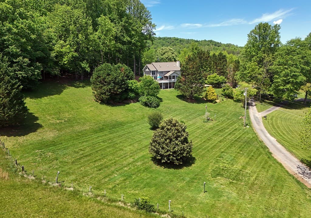6000 Robinson Road, Young Harris GA 30582 - Photo