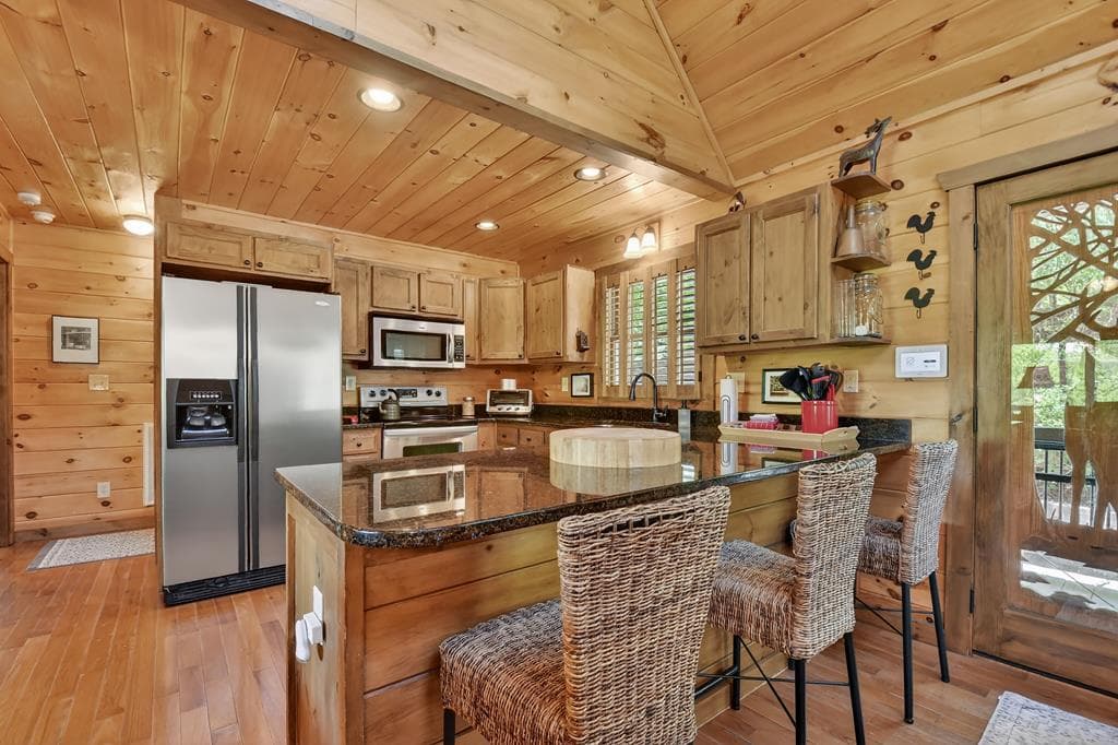 34 Dallas Lane, Blue Ridge GA 30513 - Photo