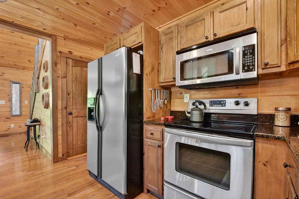34 Dallas Lane, Blue Ridge GA 30513 - Photo