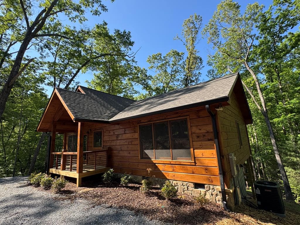 100 Crystal Oliver Lane, Blue Ridge GA 30513 - Photo