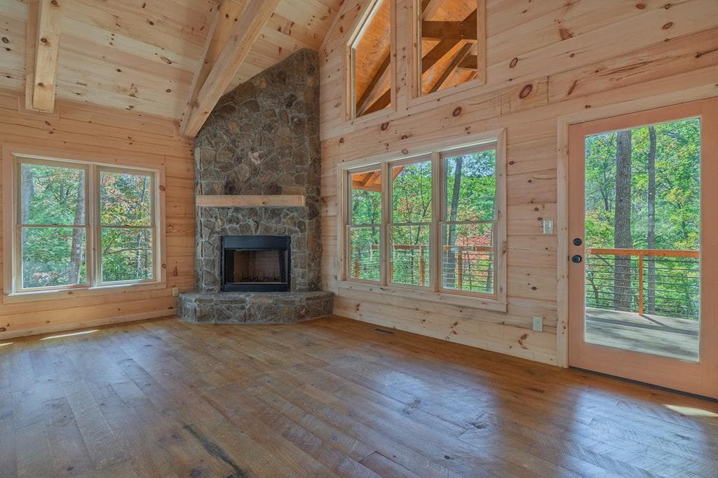 100 Crystal Oliver Lane, Blue Ridge GA 30513 - Photo