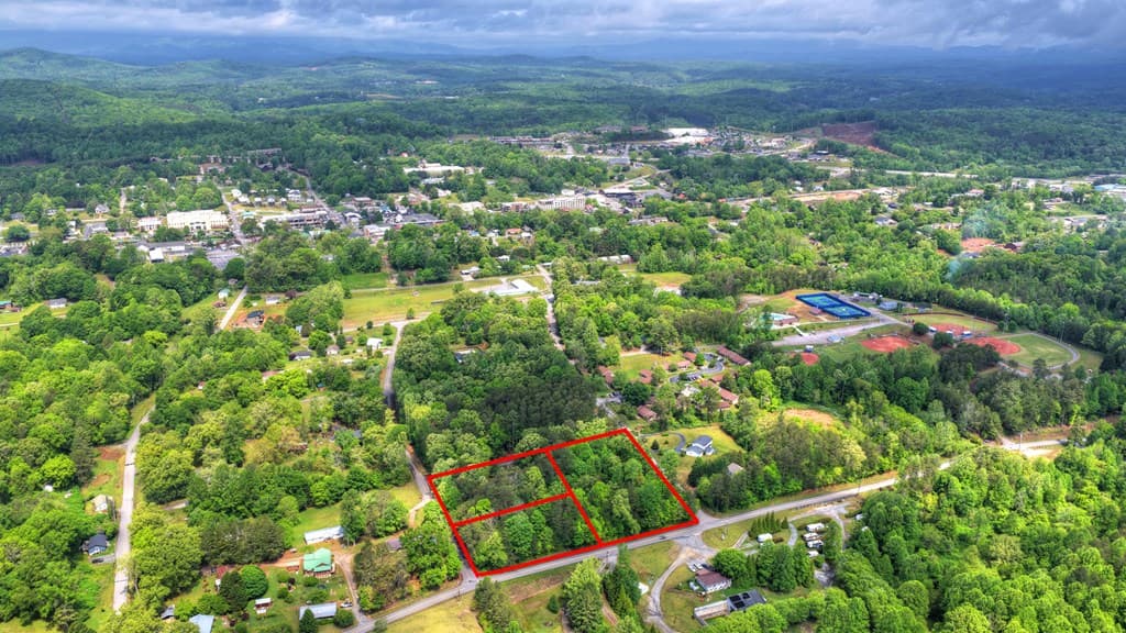 388 Jones Street, Blue Ridge GA 30513 - Photo
