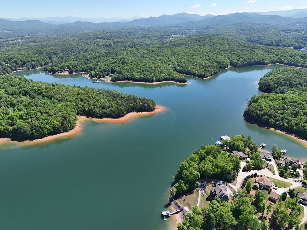 217 Hunter Lane, Blairsville GA 30512 - Photo