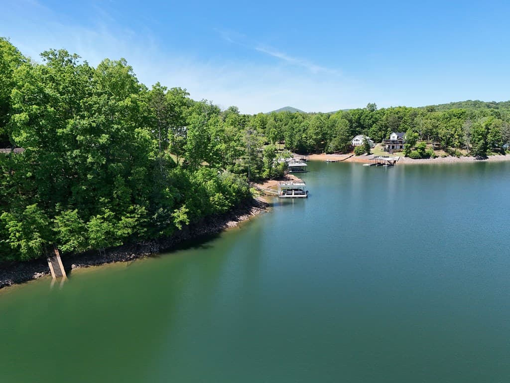 217 Hunter Lane, Blairsville GA 30512 - Photo