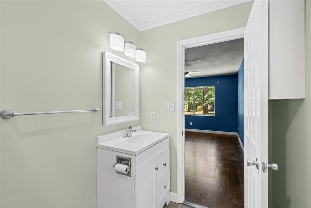 180 Wildwood Drive, Chatsworth GA 30705 - Photo