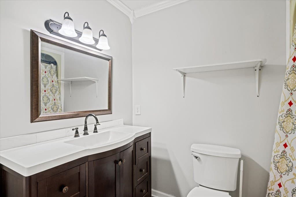 180 Wildwood Drive, Chatsworth GA 30705 - Photo