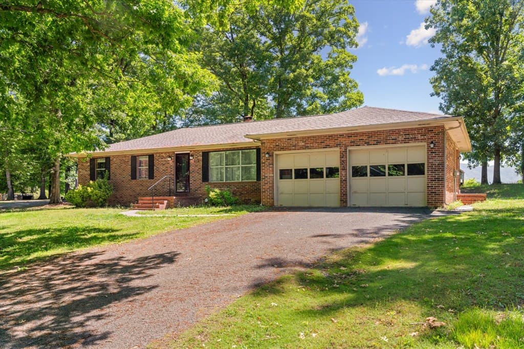 180 Wildwood Drive, Chatsworth GA 30705 - Photo