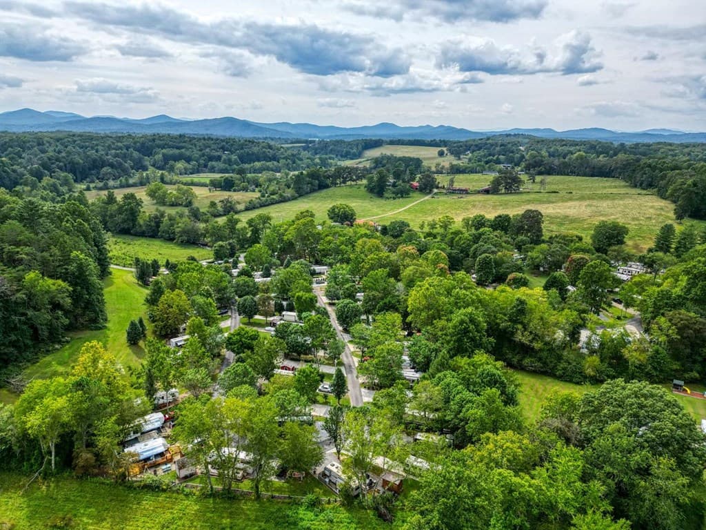 67 Apache Bend Road, Blairsville GA 30512 - Photo