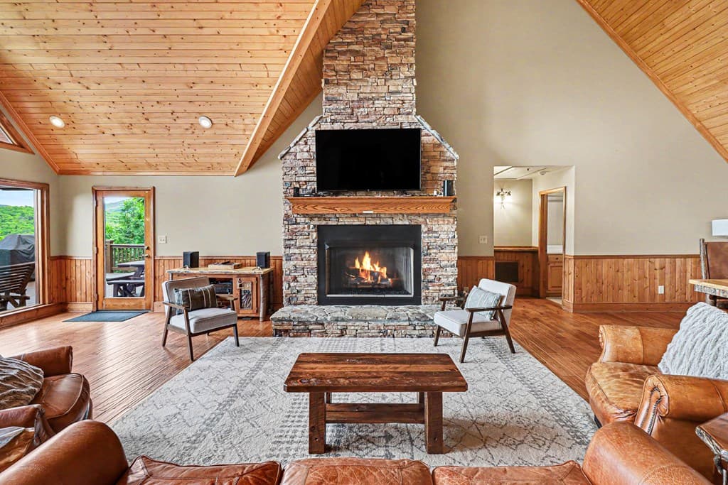 112 Eagles Nest Lane, Blue Ridge GA 30513 - Photo