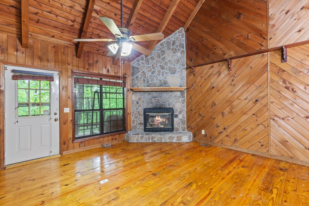 344 Robertson Drive, Blairsville GA 30512 - Photo
