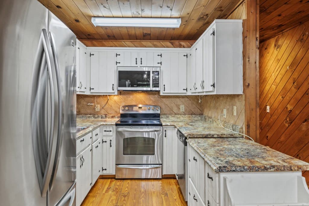 344 Robertson Drive, Blairsville GA 30512 - Photo