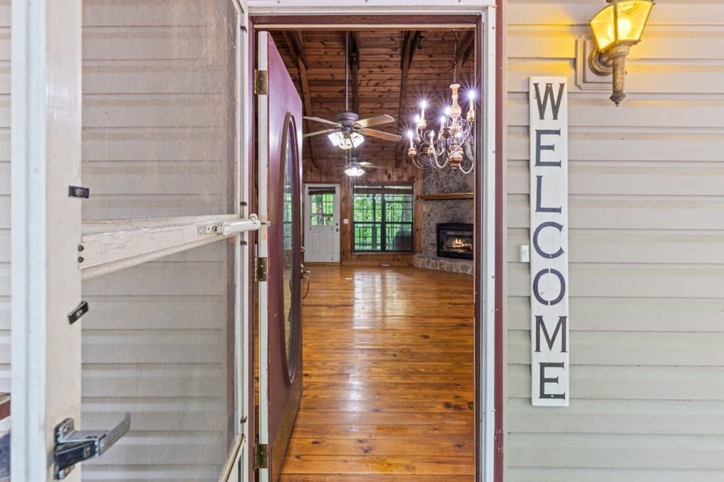 344 Robertson Drive, Blairsville GA 30512 - Photo