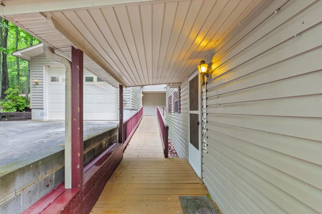 344 Robertson Drive, Blairsville GA 30512 - Photo