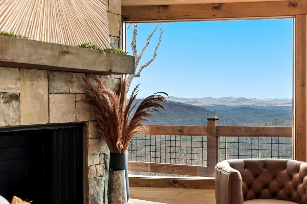 470 Skylight Drive, Blue Ridge GA 30513 - Photo