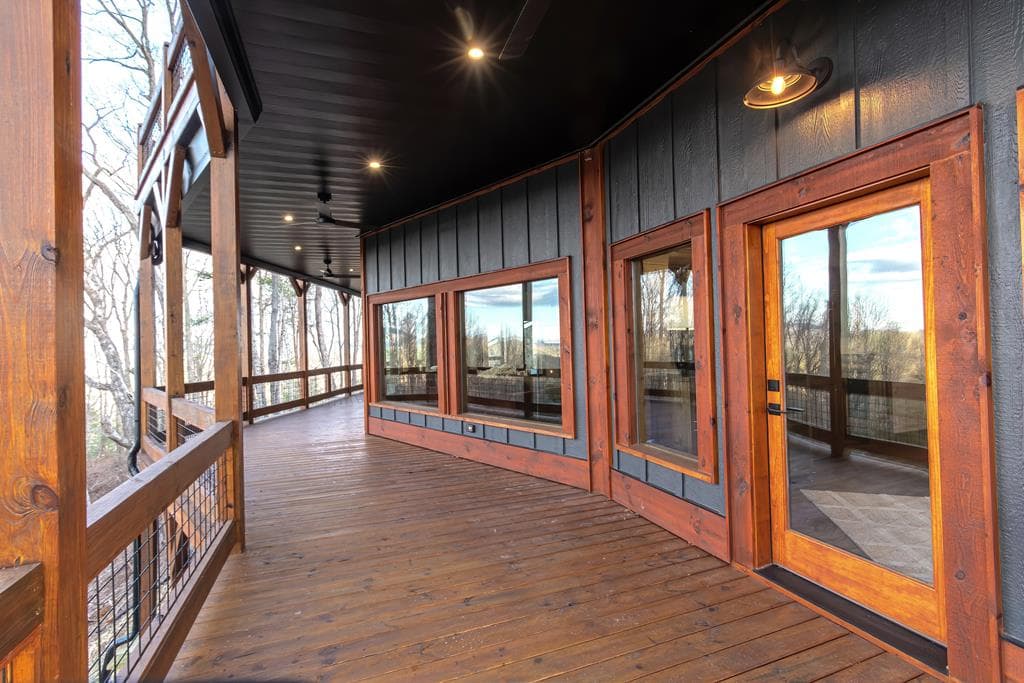 470 Skylight Drive, Blue Ridge GA 30513 - Photo