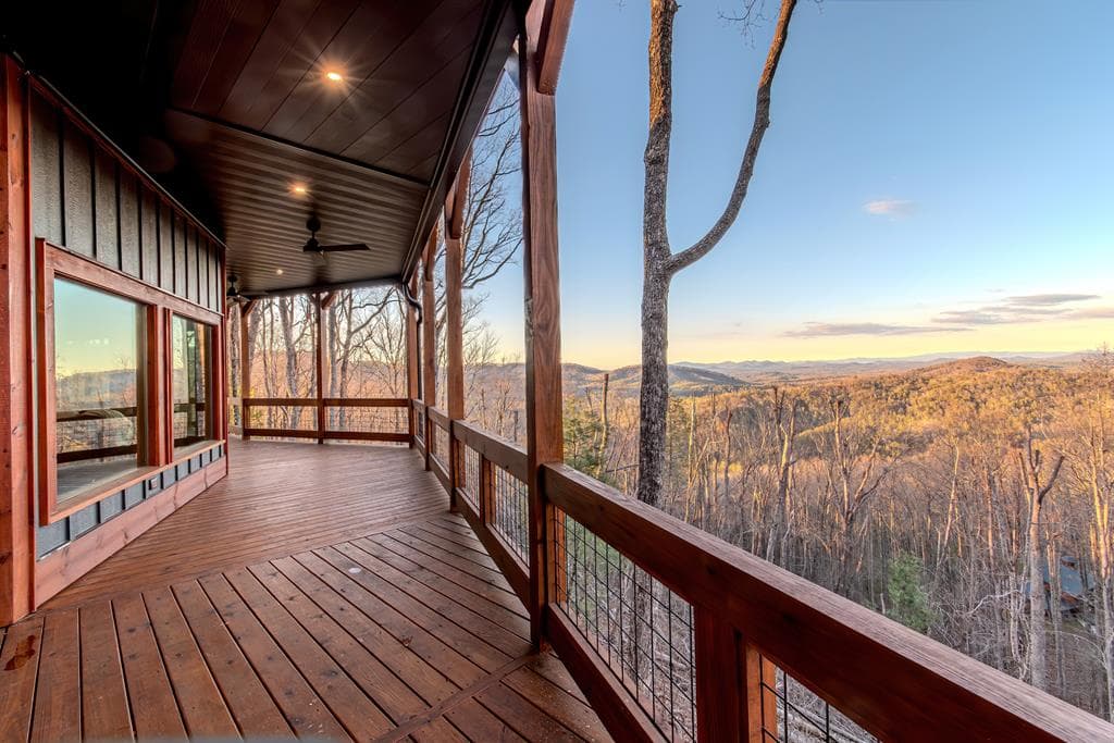 470 Skylight Drive, Blue Ridge GA 30513 - Photo