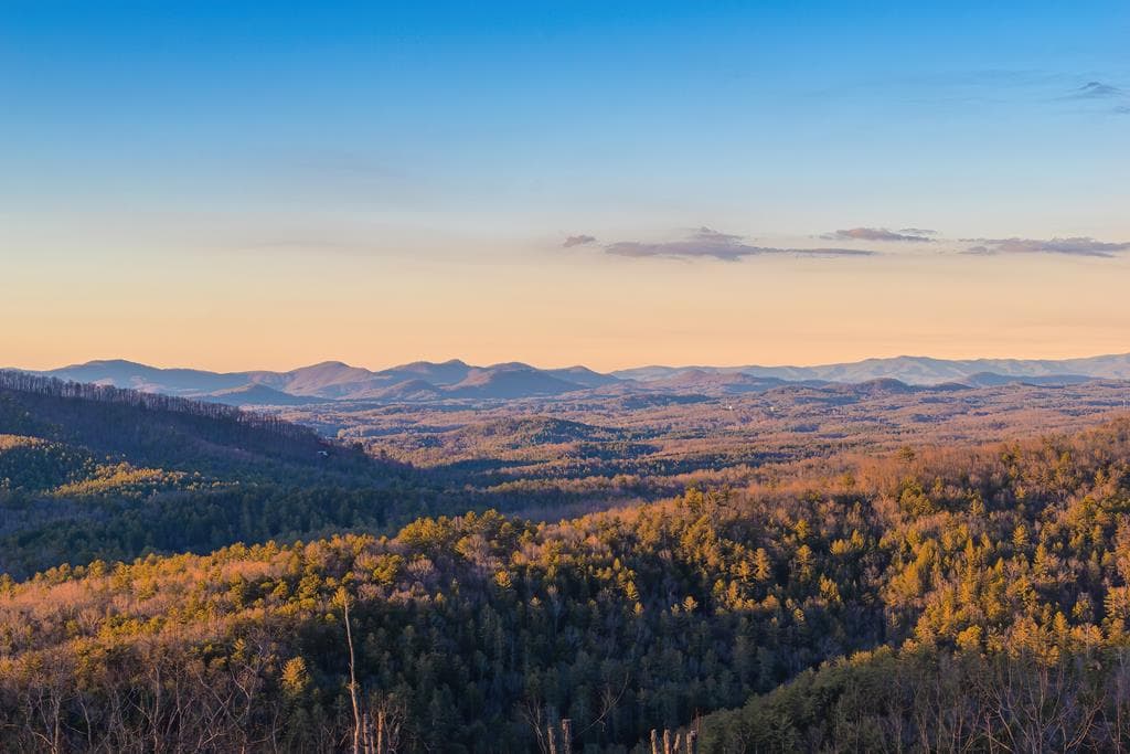 470 Skylight Drive, Blue Ridge GA 30513 - Photo