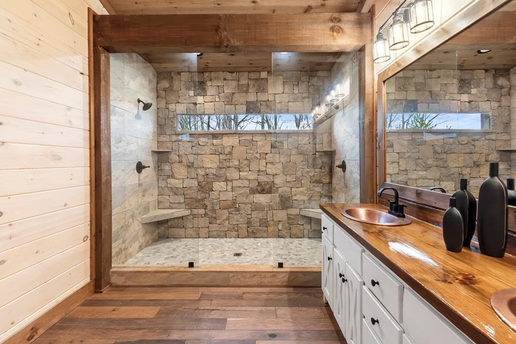 470 Skylight Drive, Blue Ridge GA 30513 - Photo